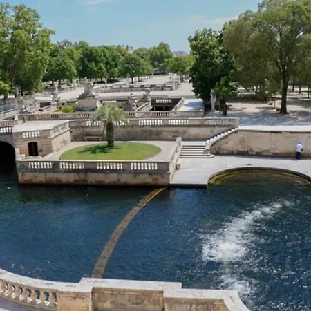 Apartment Nimes: Petit Cocon A 2 Pas Du Centre Historique Nimes
